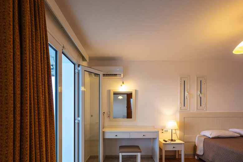 Aparthotel Koni Village Hotel