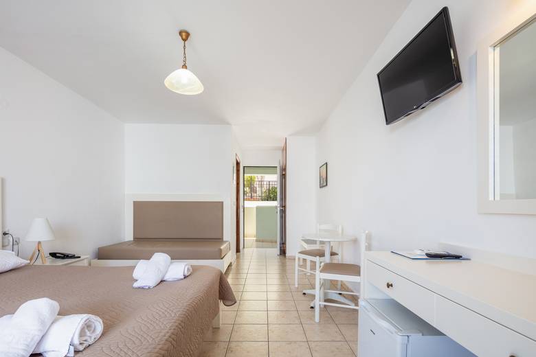 Aparthotel Koni Village Hotel