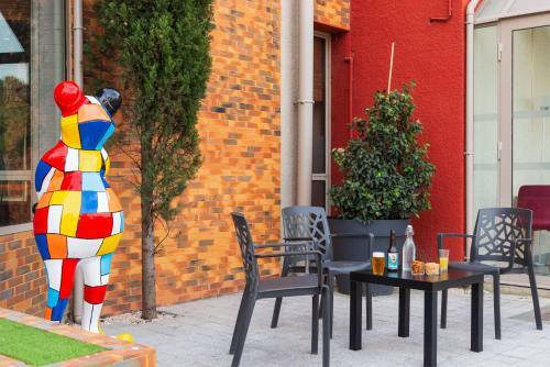 Hotel H�tel Balladins Marseille A�roport
