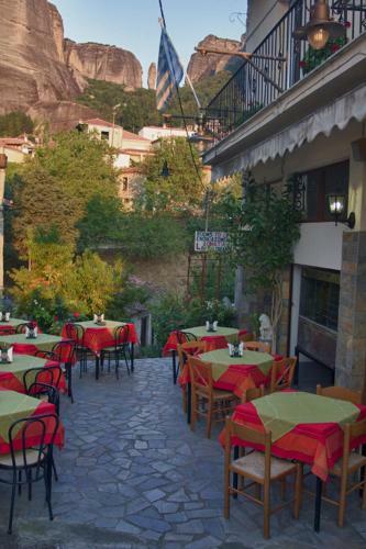 Hostal Guesthouse Batalogianni