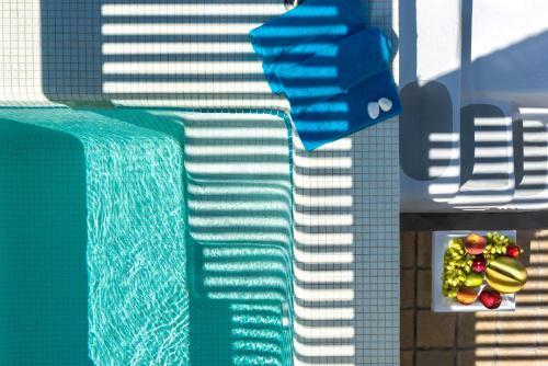 Hotel White Santorini Suites & Spa