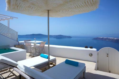 Hotel White Santorini Suites & Spa
