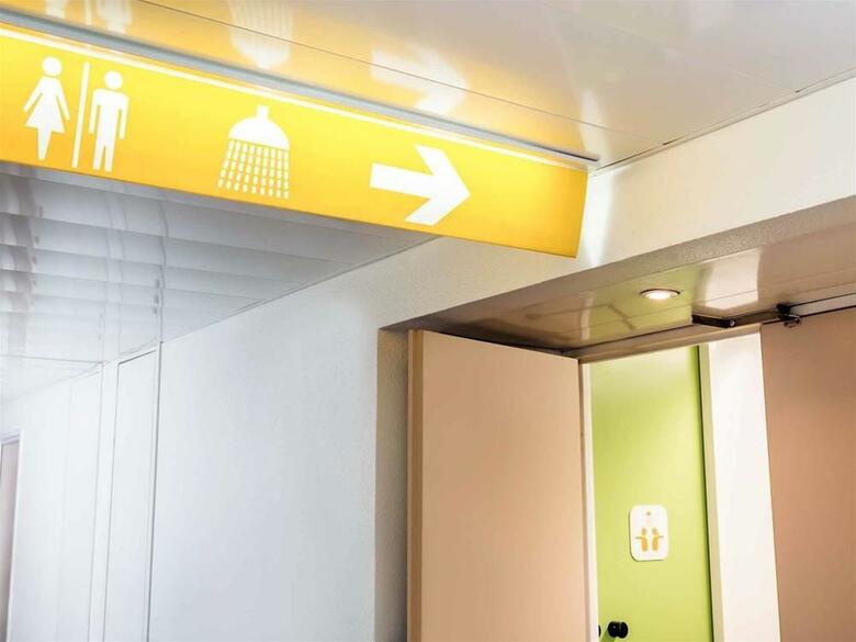 Hotelf1 Paris Saint Ouen March� Aux Puces
