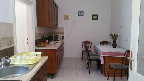 Hostal Okszi Vend�gh�z