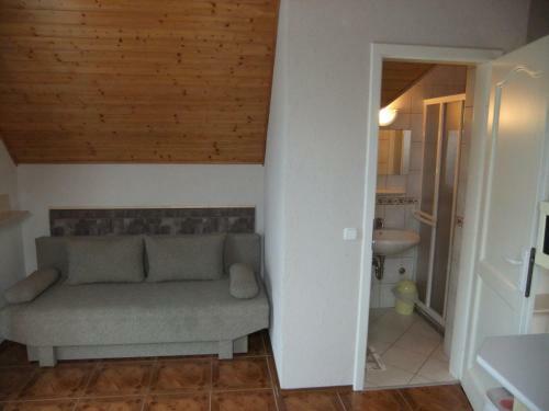 Lili Apartman