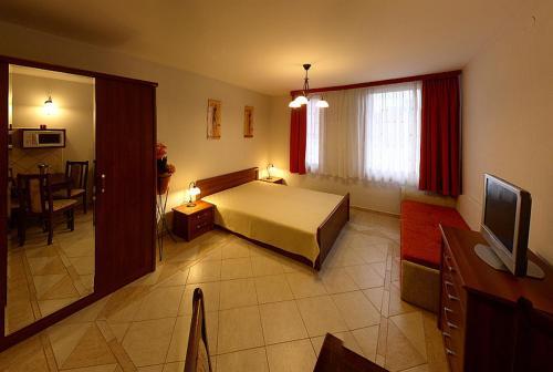 Dalma Apartment