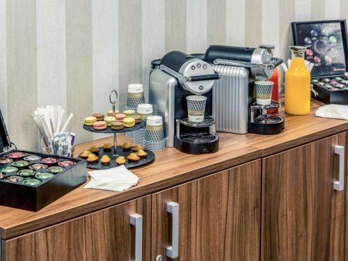 Hotel De Bourbon Grand Hotel Mercure Bourges