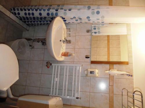 Hostal Mediterr�n Vend�gh�z