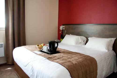 Hotel Kyriad Tours - Jou�-l�s-tours