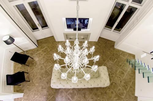 Enzo Capo Luxury Apartments