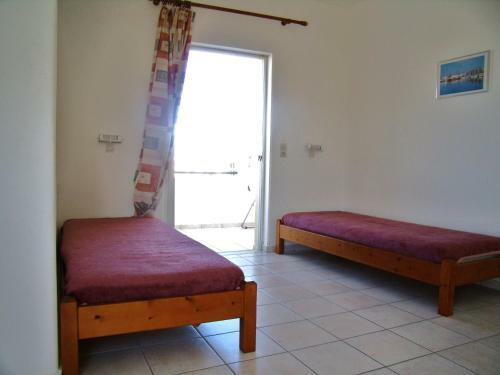Elpida Apartments