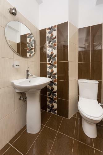 Depis Place And Apartments