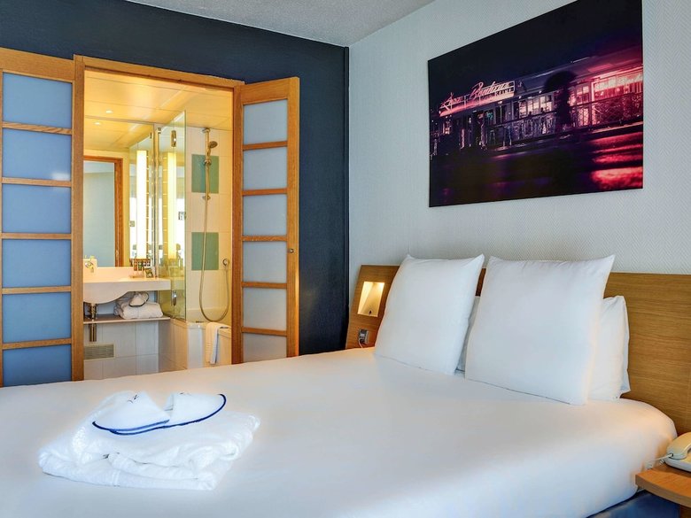 Hotel Novotel Paris Suresnes Longchamp