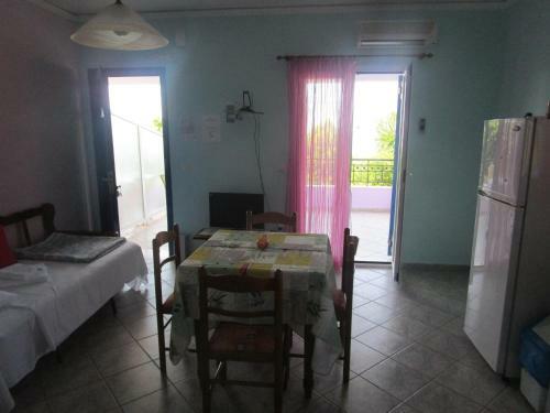 Faros Apartments