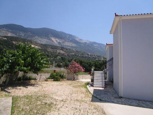Faros Apartments