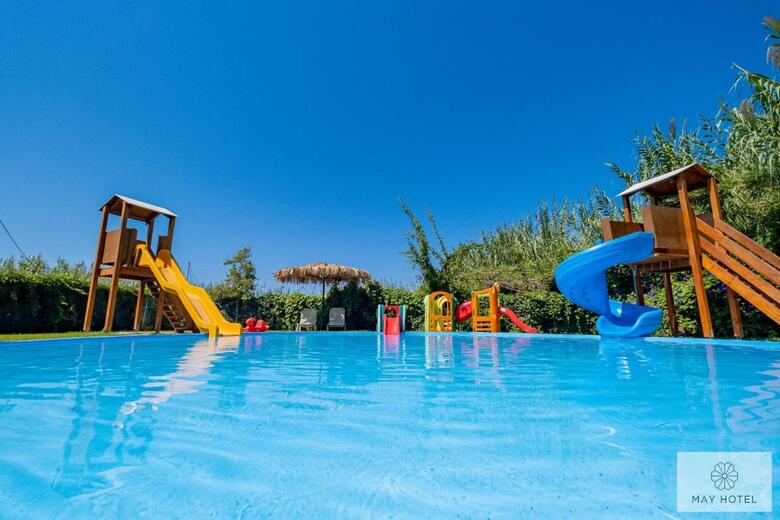 May Beach Hotel