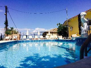 Avra Sea View Paradise Pool Aparthotel