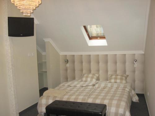 Hostal Lika Panzi� Gyula