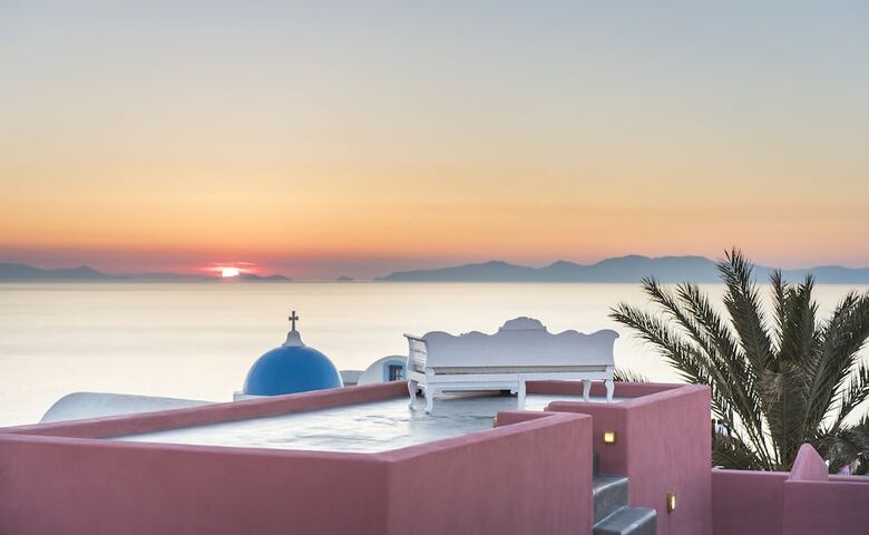 Anemi House & Villas