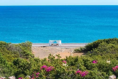Villa Akti
