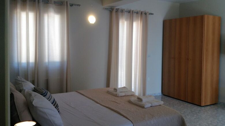 Pessada Bay Studios And Apartments