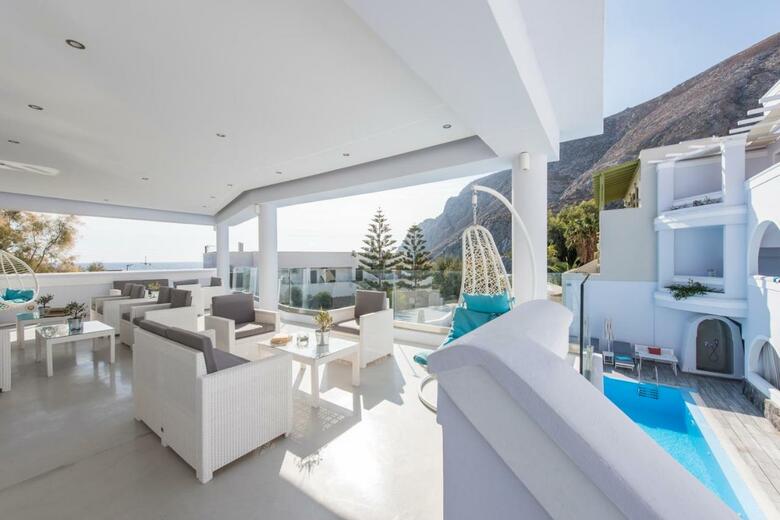 Hotel Blue Waves Suites & Apartments