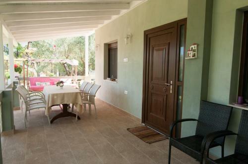 Villa Malama Home