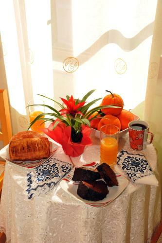 Hostal Glaros Guesthouse