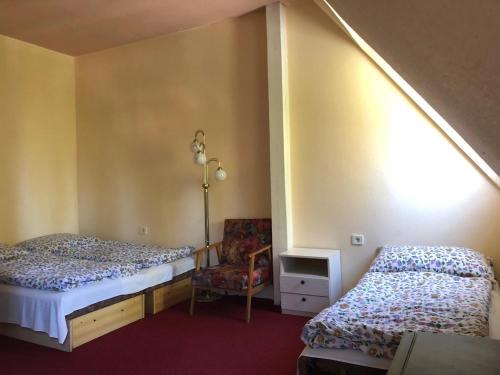 Hotel Napsug�r Sz�ll� Zam�rdi