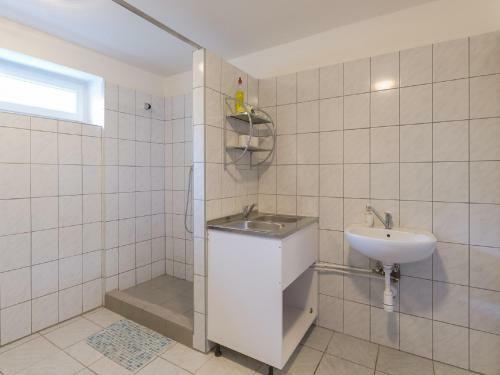 Leg�nyi Apartmanh�z