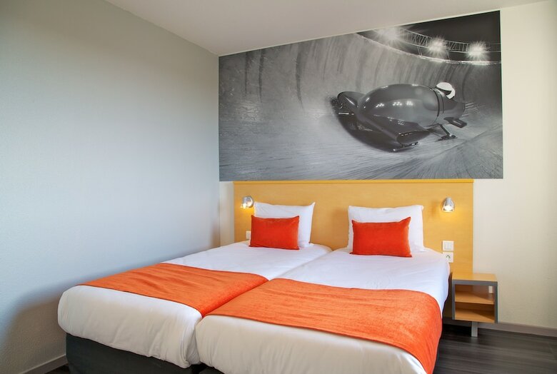 Hotel Aka Lodge Lyon Est