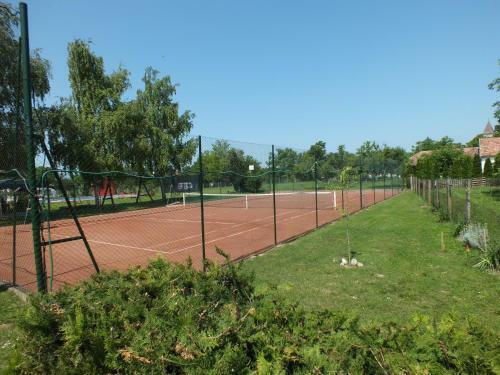 Apartamento Kis Teniszh�z