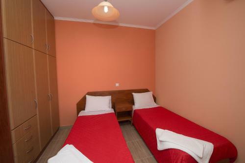 Anna Apartments