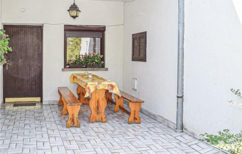 Holiday Home Kiss Ern� Utca-zam�rdi