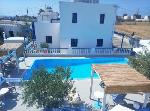 Studios Apartments Kapetanios