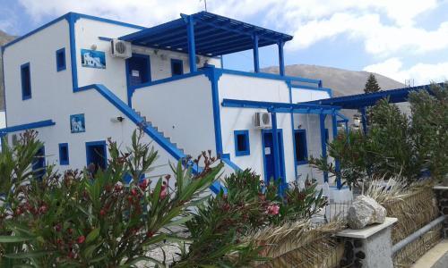 Studios Apartments Kapetanios