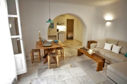 Mykonos Moussa