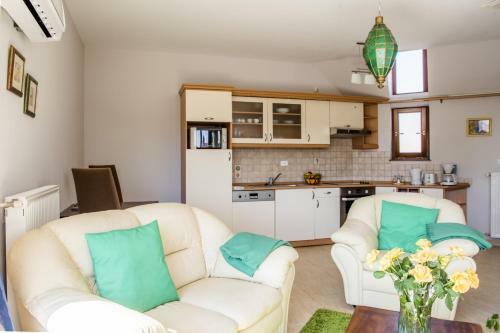 Feng Shui Wellness Apartmanh�z H�v�z