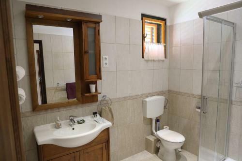 Hostal Corona Villa