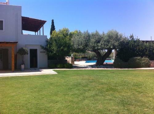 Villa Xenon Estate