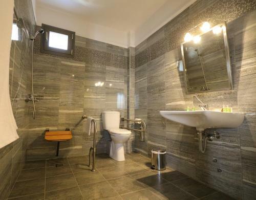 Hostal Artemis Plaza