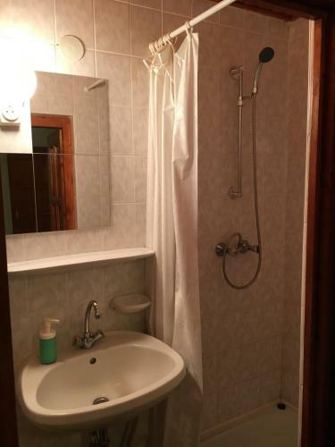 Orosz Apartmanh�z Gyula
