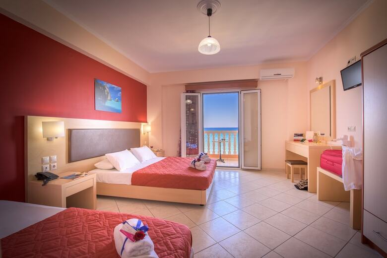 Aparthotel Anemona Beach Hotel