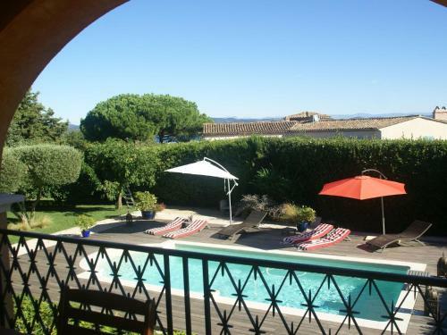 Lavish Holiday Home In Saint-tropez With Pool