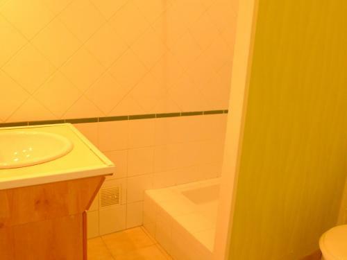Holiday Home La Hulotais