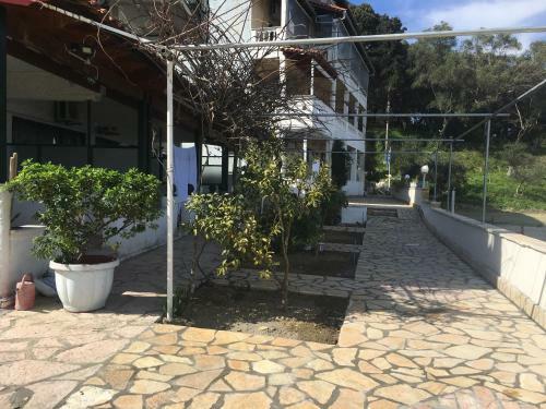Aparthotel Andromaches Holiday Apartments