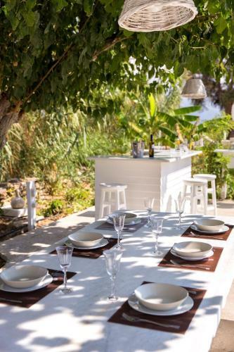 Villa San Dimitrio House On The Beach