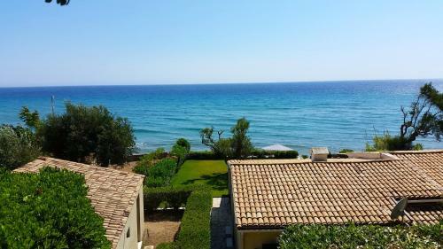 Glyfada Beachfront Apartments And Villas