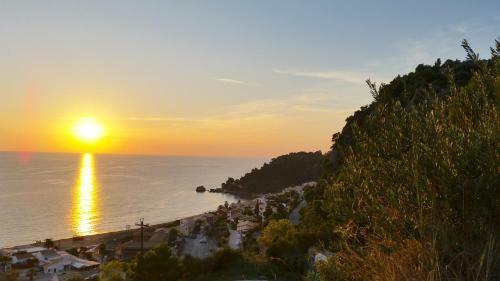 Glyfada Beachfront Apartments And Villas