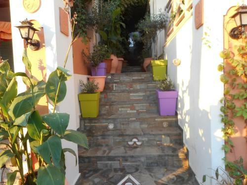 Hostal Pension Galazios Kolpos
